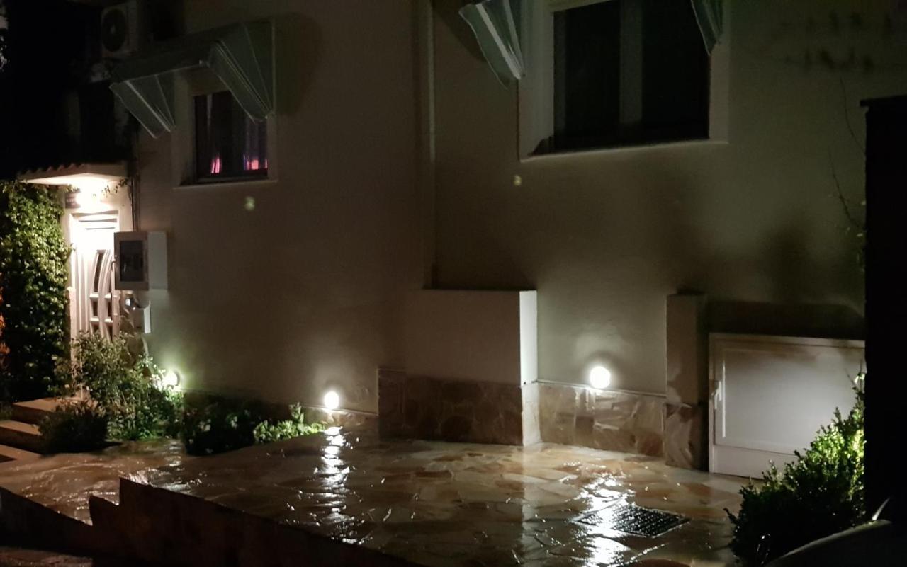 Grellia Appartement Kavala Buitenkant foto